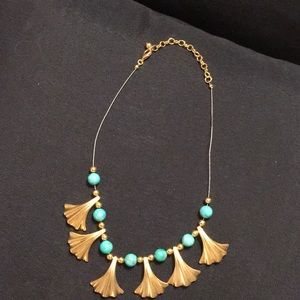 EUC, Artisan made,Turquoise & brushed gold floating necklace.16"with 3"extender